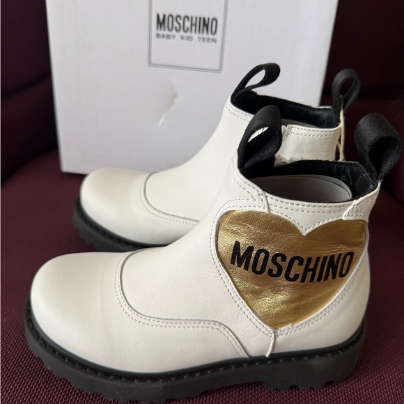 Moschino White Boots with Gold Heart Accent size 29
